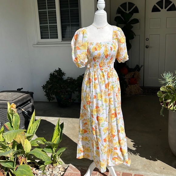 Faithfull the Brand Loucetta Midi Dress - Picture 5 of 12